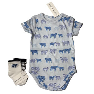 Janie and Jack One Piece Bodysuit & Socks Pack Baby 3-6 M Soft Blue Tiger Print